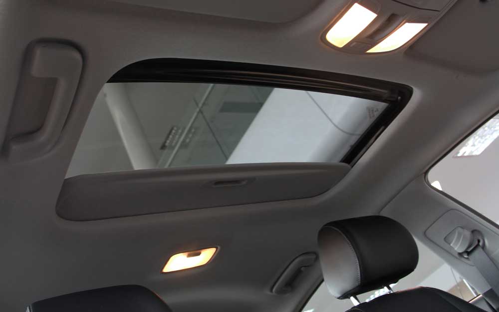 Sunroof Kia Rio Hatchback